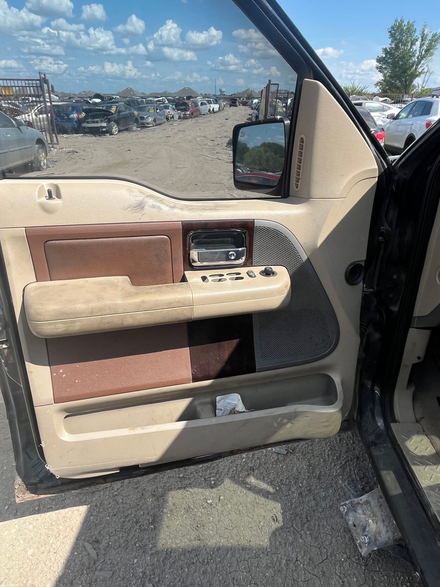 B-Pillar Trim Panel Passenger Side 2004 - 2008 Ford F-150