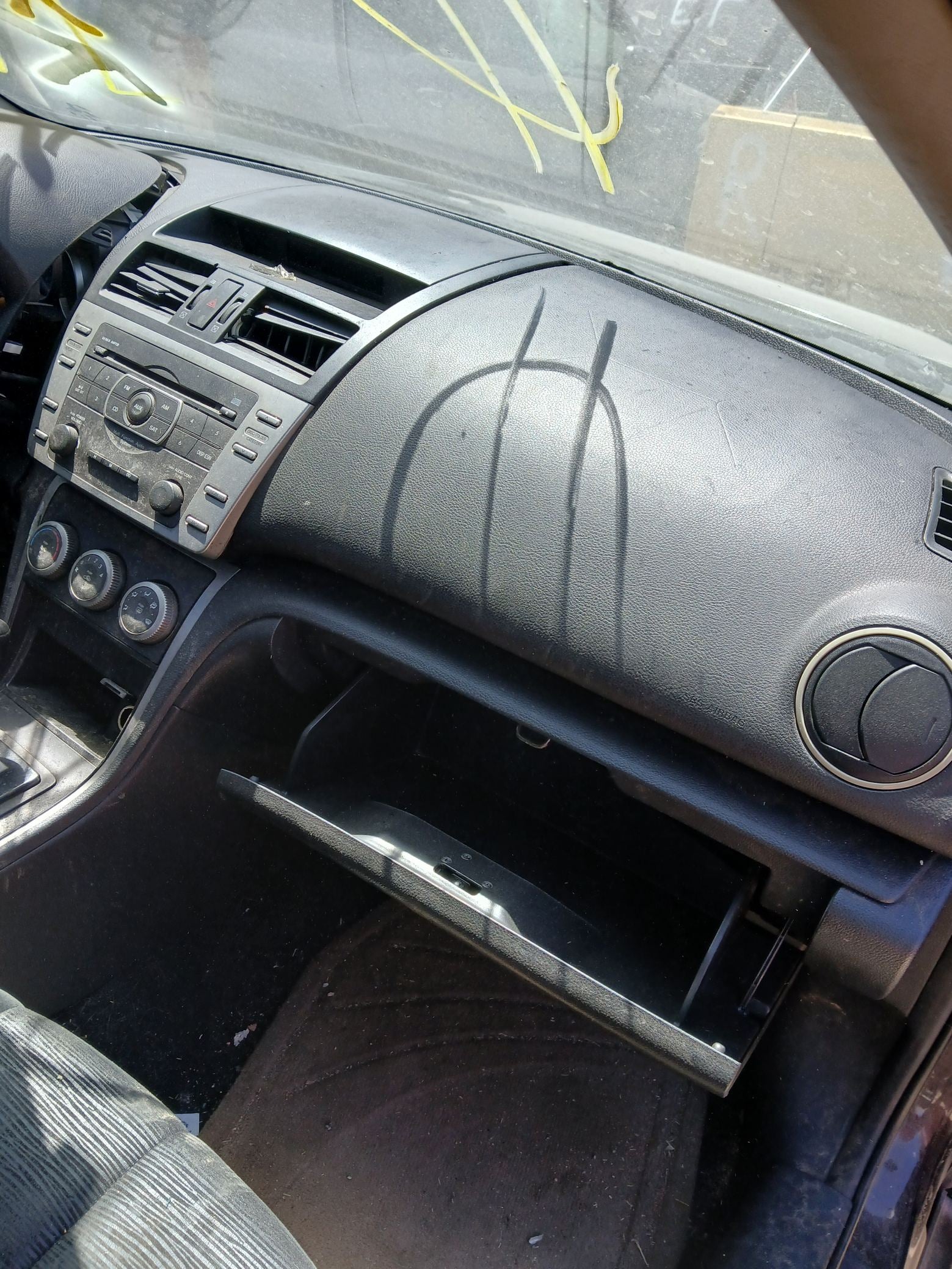 Steering Knuckle Hub Front Driver Side 2009 - 2013 Mazda MAZDA6
