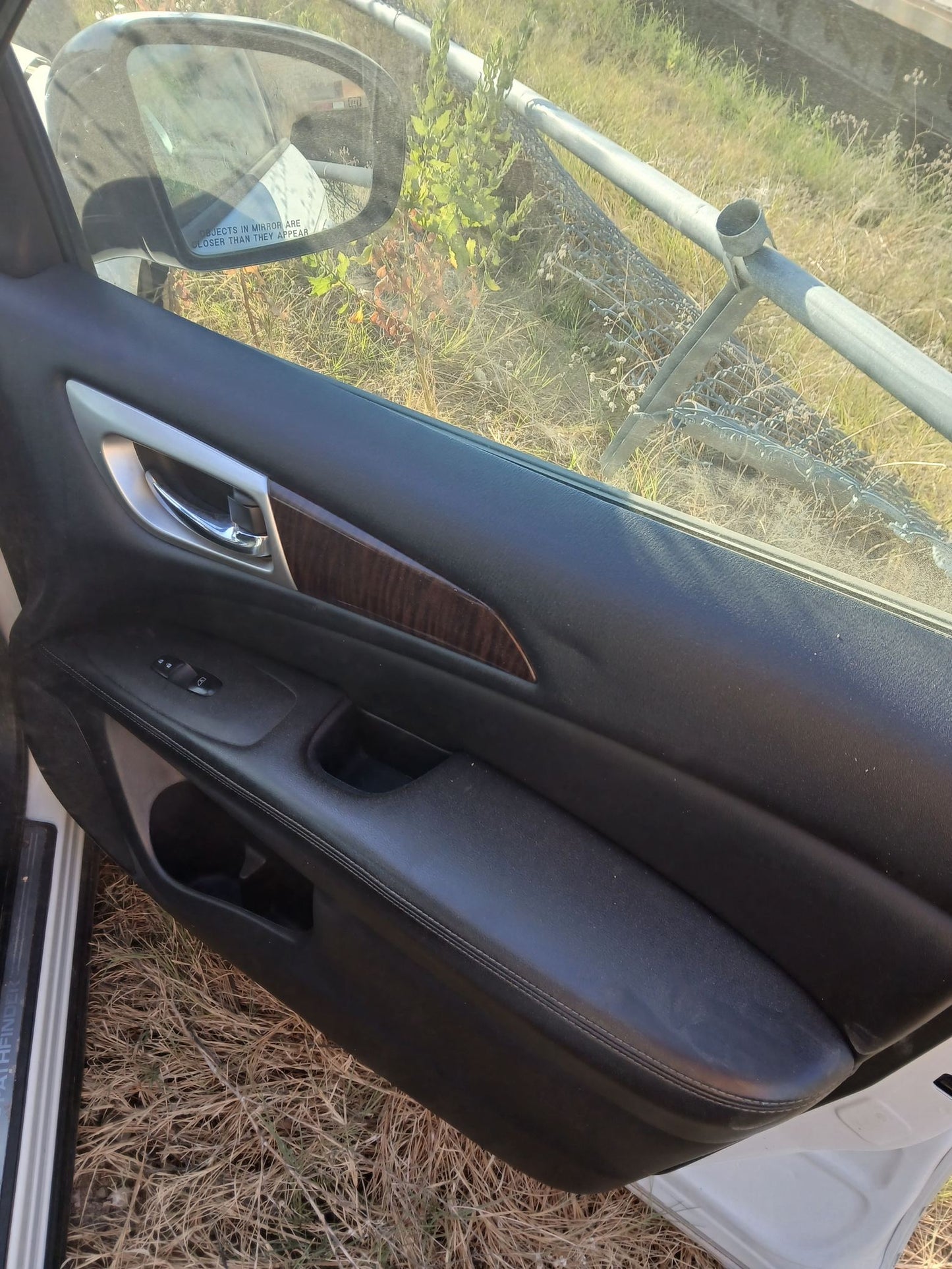 Steering Knuckle Front Driver Side 2013 - 2020 Nissan Pathfinder