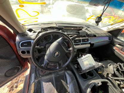 Tail Light Passenger Side 2007 - 2013 Chevrolet Avalanche