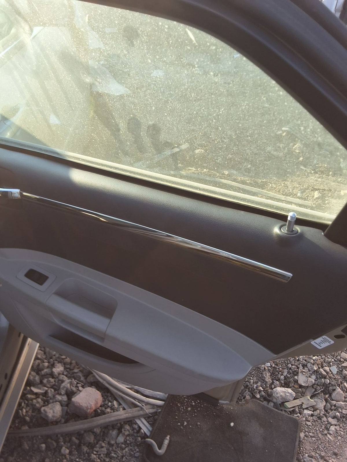 C-Pillar Trim Panel Driver Side 2005 - 2010 Chrysler 300