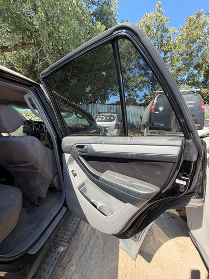 Tail Light Passenger Side 2003 - 2009 Toyota 4Runner