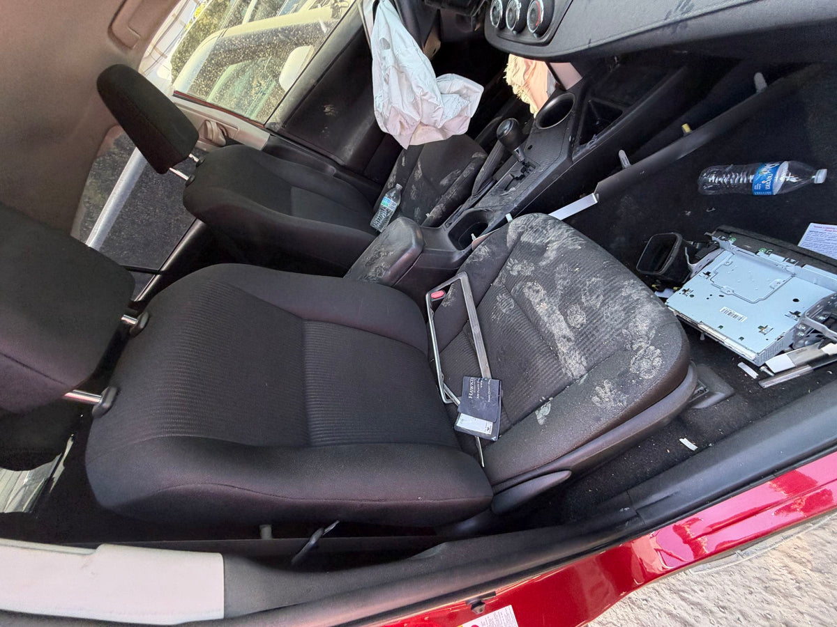 Knuckle Hub Assembly Rear Passenger Side 2013 - 2018 Toyota RAV4