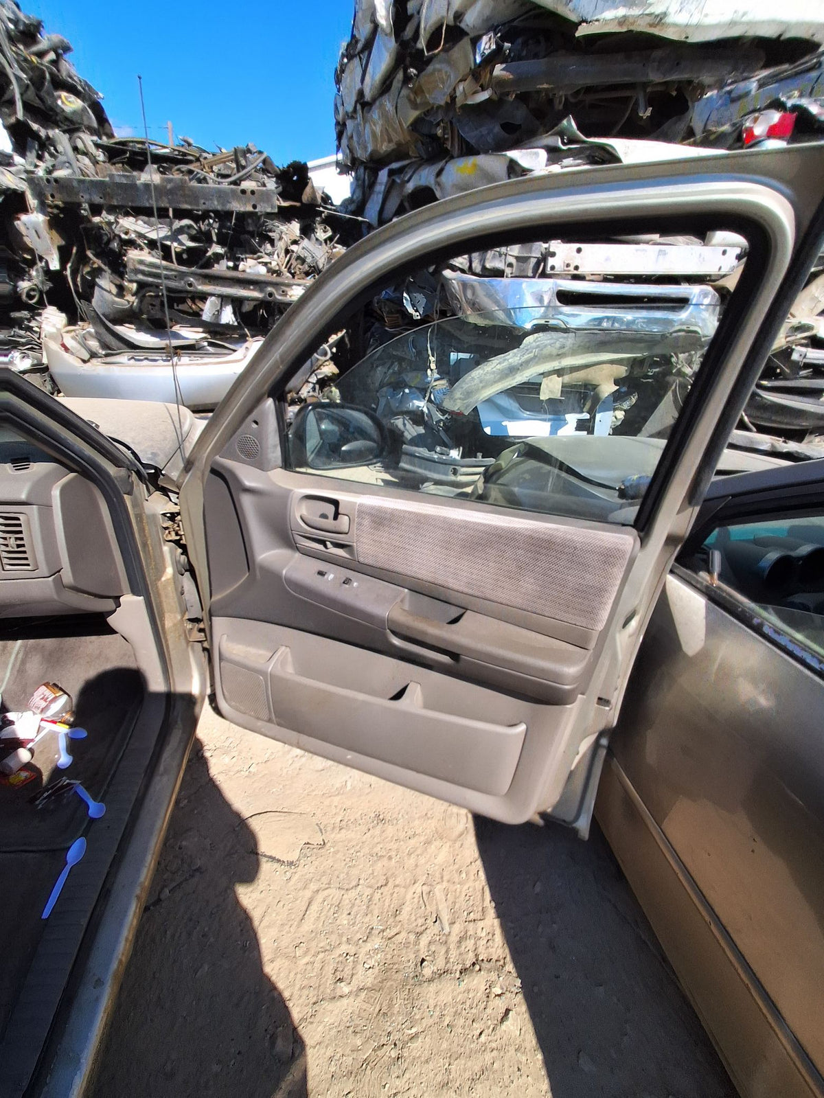 Fender Front Driver Side 1998 - 2003 Dodge Durango