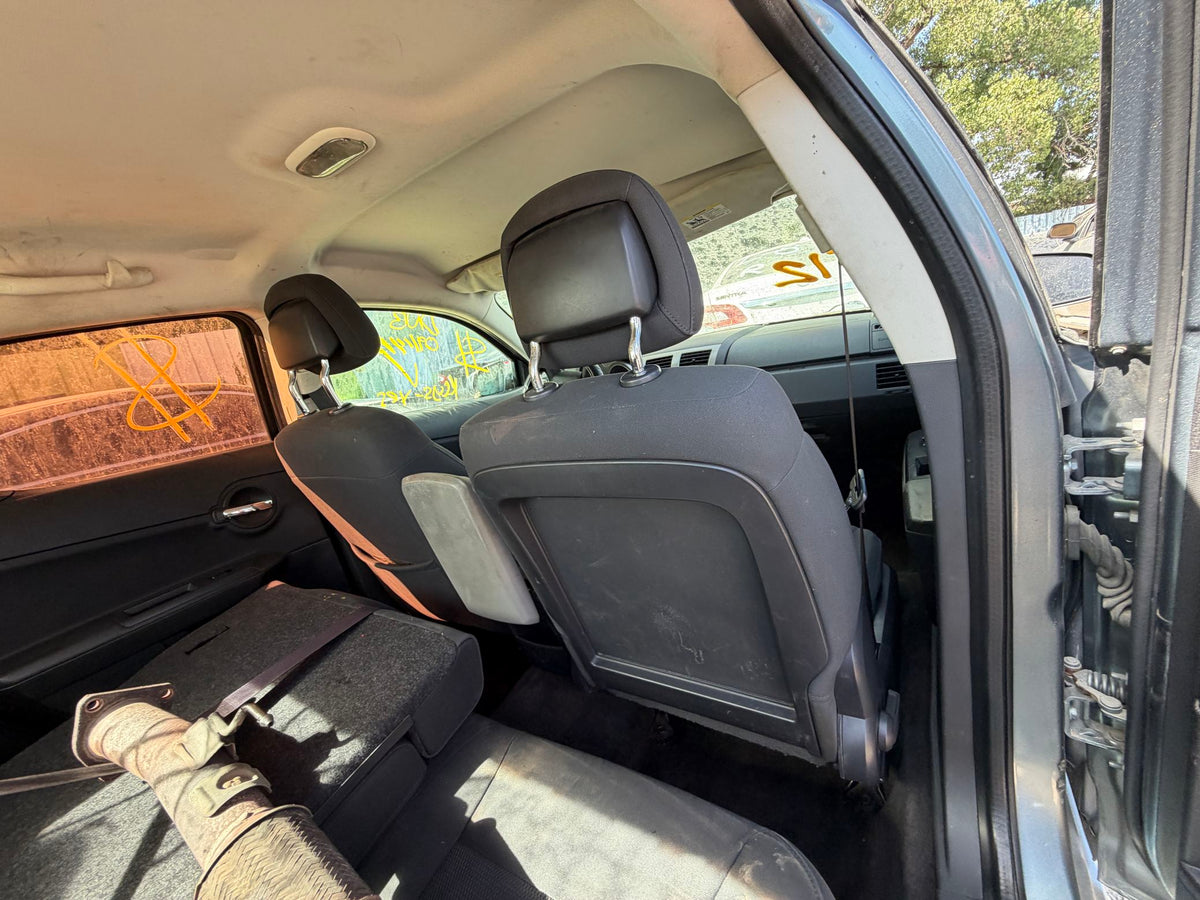 Headlight Passenger Side 2008 - 2014 Dodge Avenger