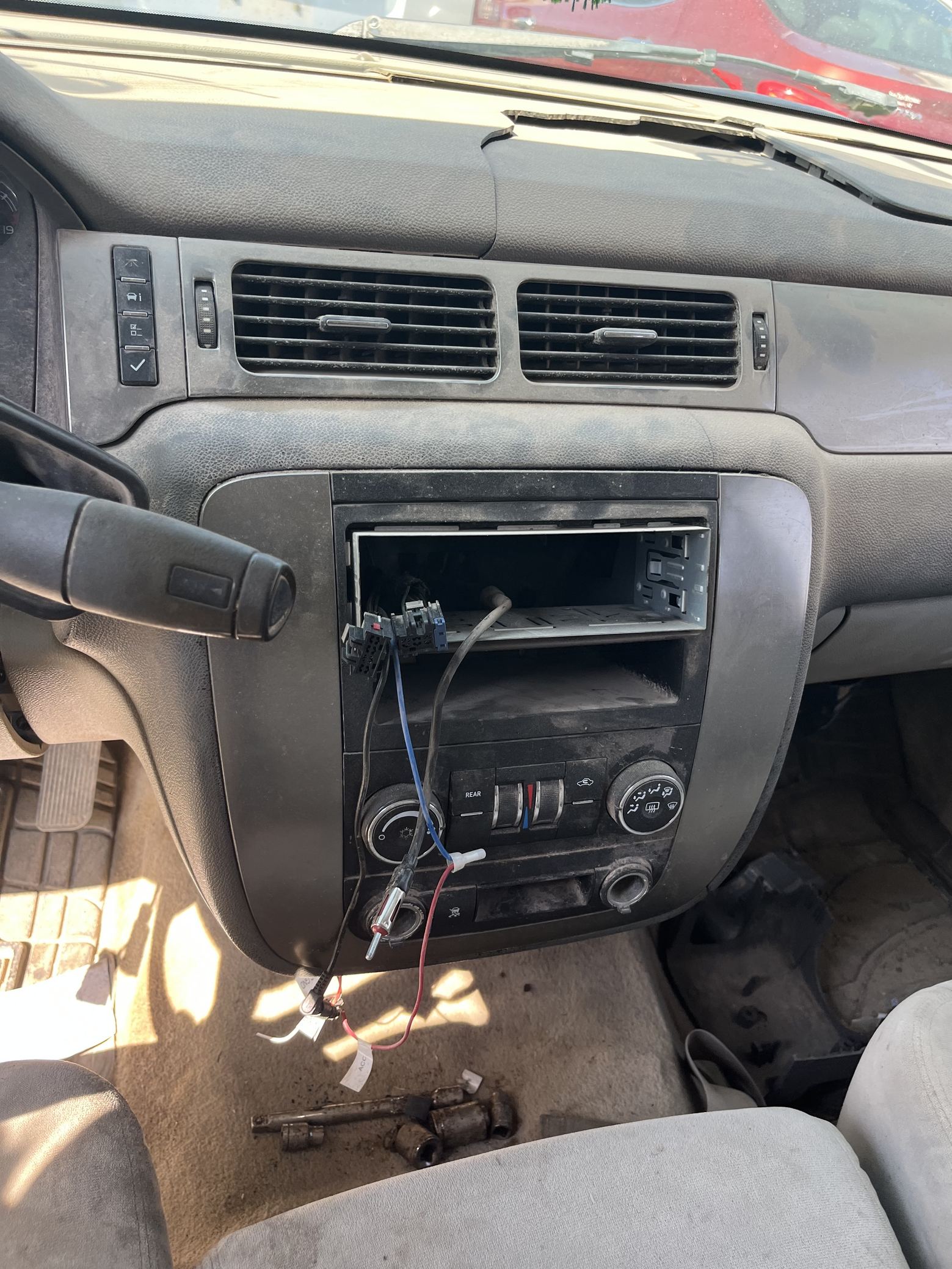 Brake Caliper Front Passenger Side 2007 - 2014 Chevrolet Tahoe