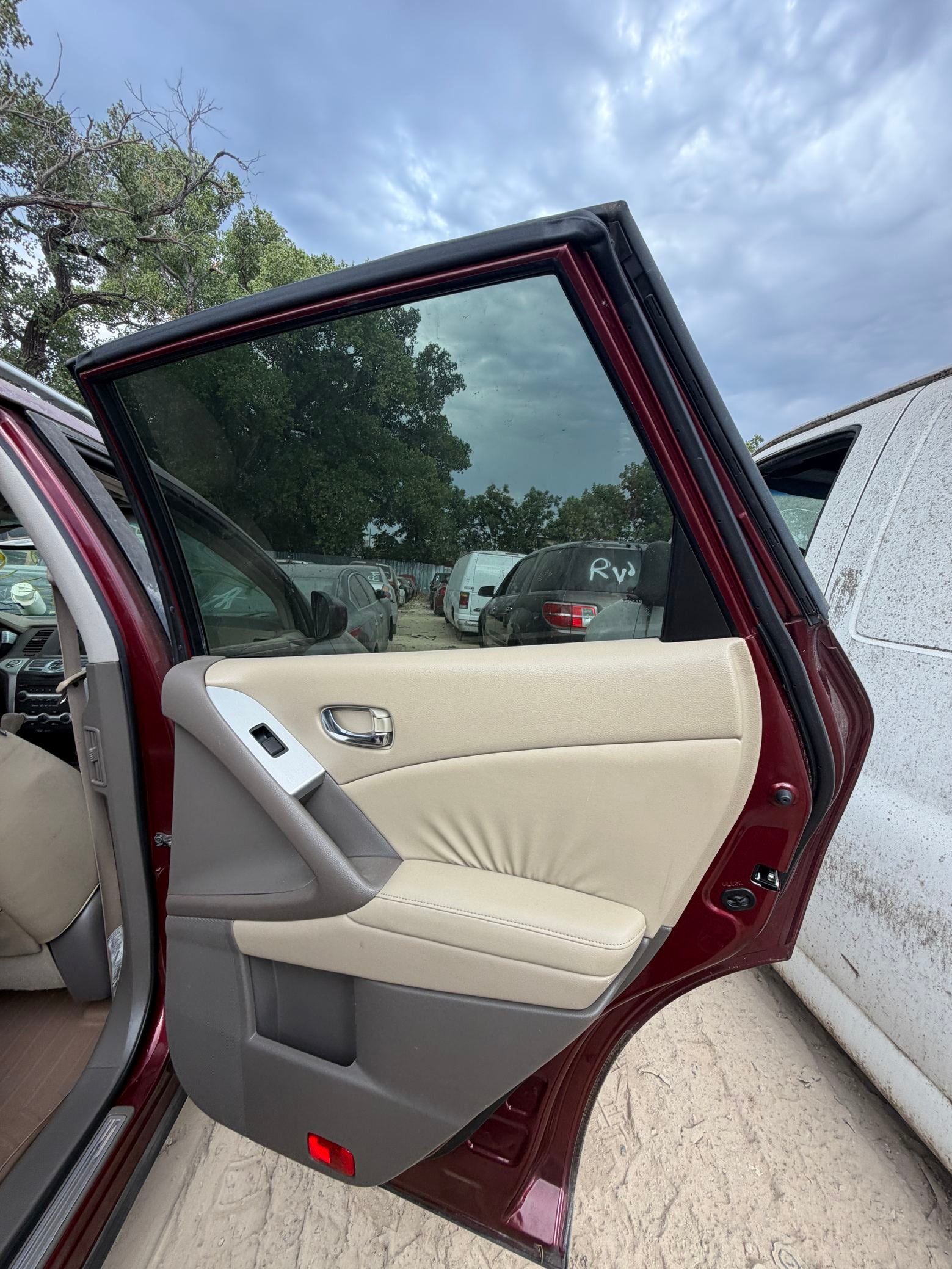 Strut Front Driver Side 2009 - 2014 Nissan Murano