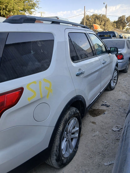 Door Panel Front Driver Side 2011 - 2019 Ford Explorer