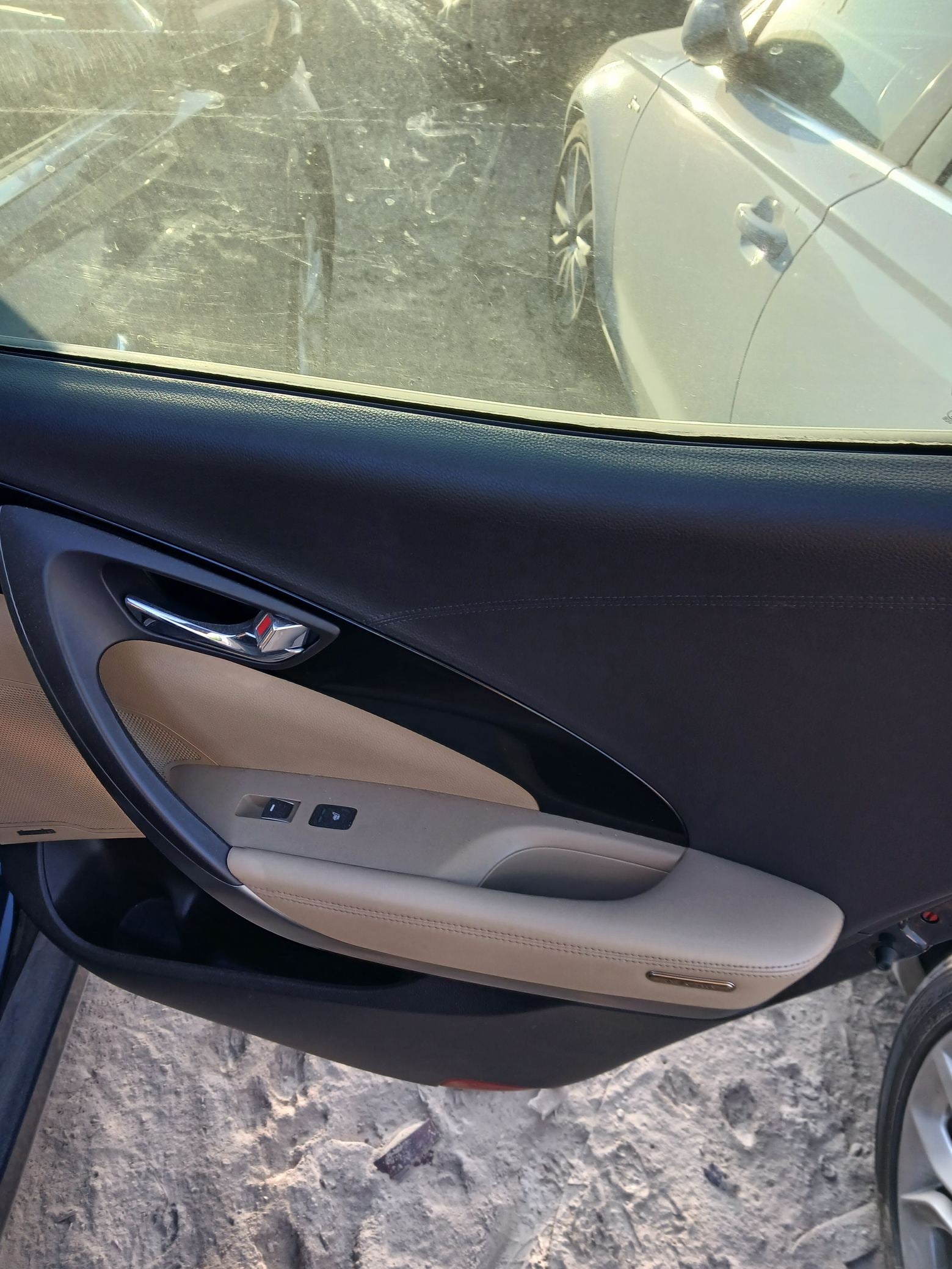 A-Pillar Trim Panel Driver Side 2012 - 2017 Hyundai Azera