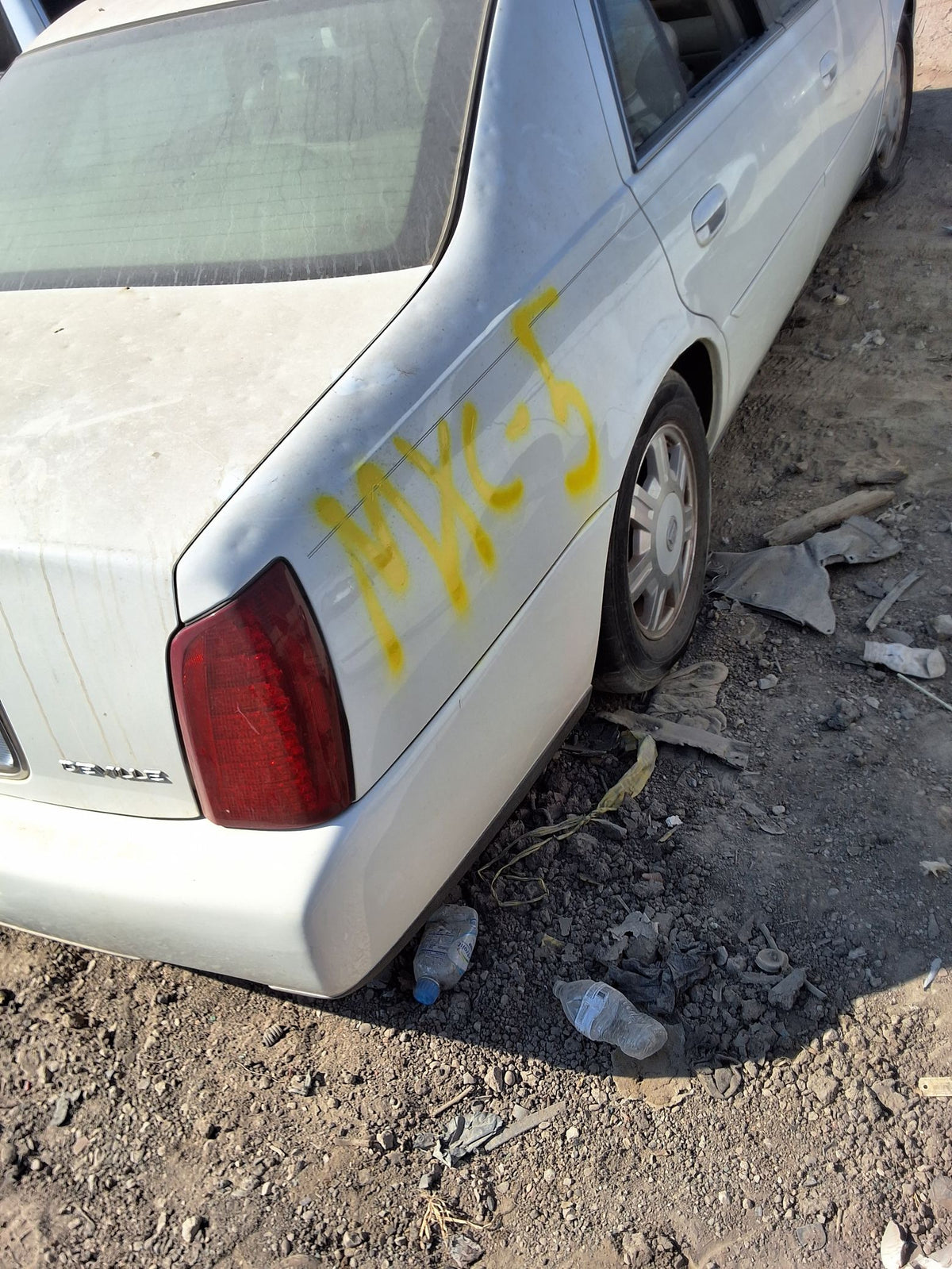 Hood 2000 - 2005 Cadillac DeVille