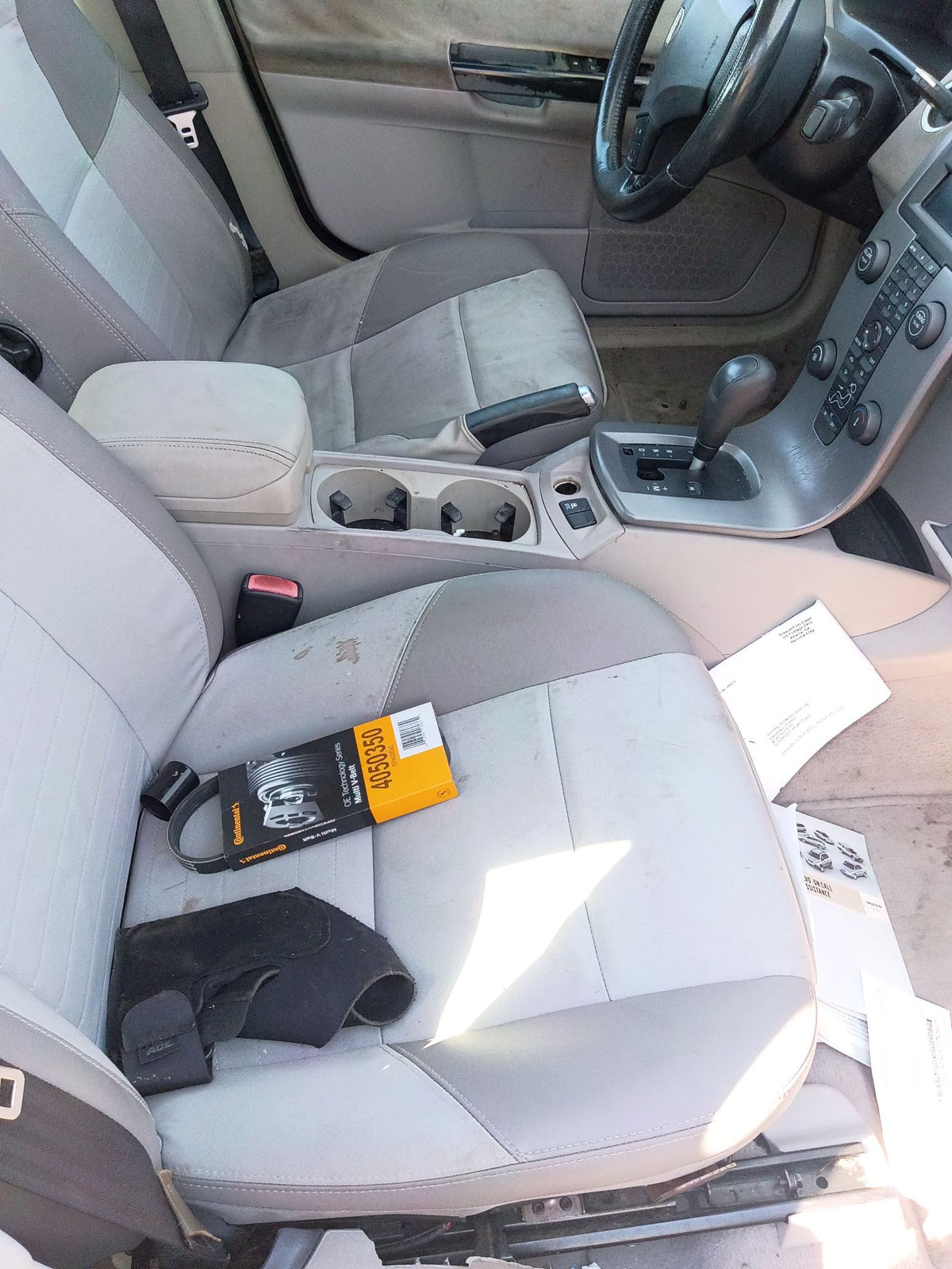 Door Lock Latch Front Driver Side 2000 - 2004 Volvo S40