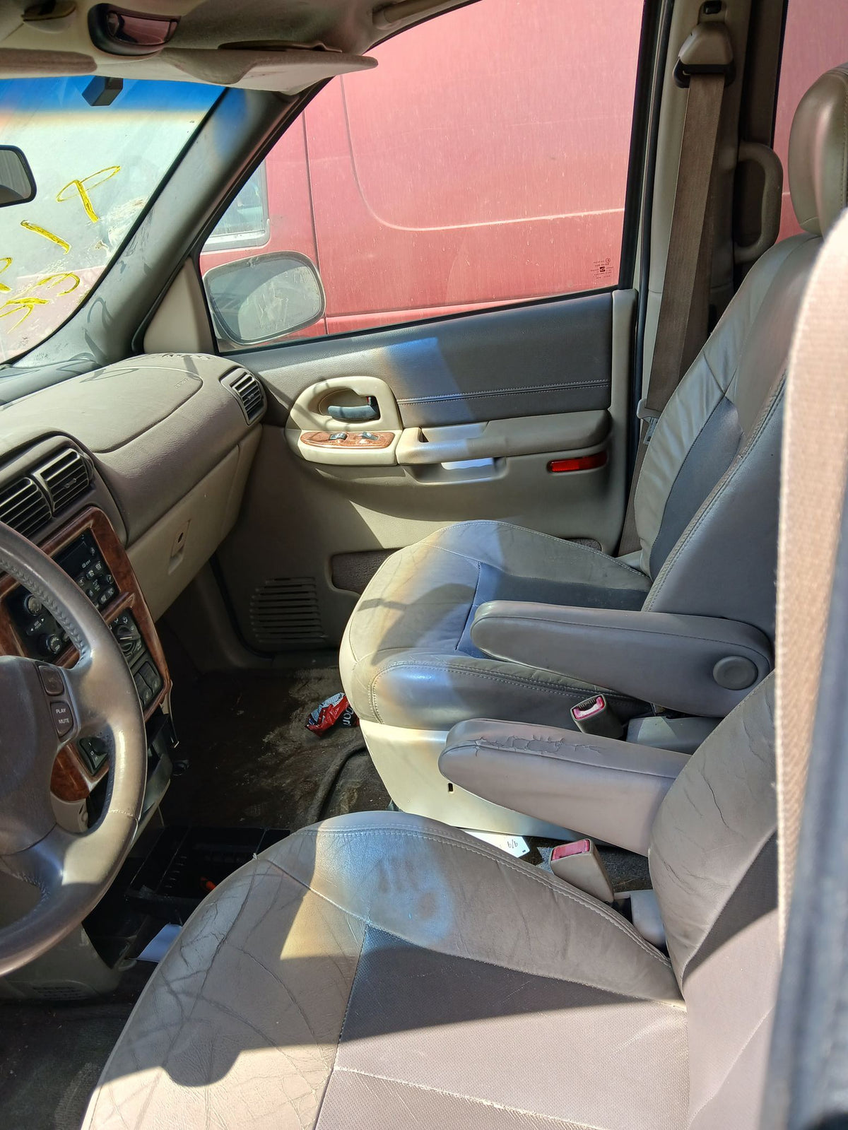 Seat Belt Second Row Passenger Side 1997 - 2004 Oldsmobile Silhouette