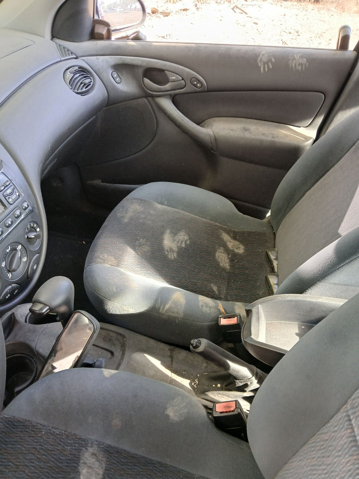 Air Cleaner Box 2000 - 2007 Ford Focus