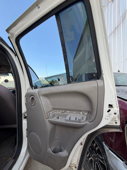 Door Window Glass Rear Passenger Side 2002 - 2007 Jeep Liberty