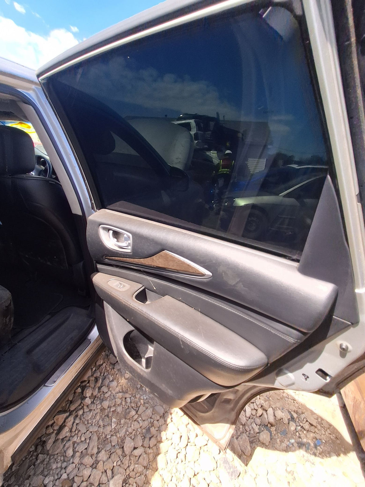 Door Window Glass Rear Passenger Side 2014 - 2020 Infiniti QX60