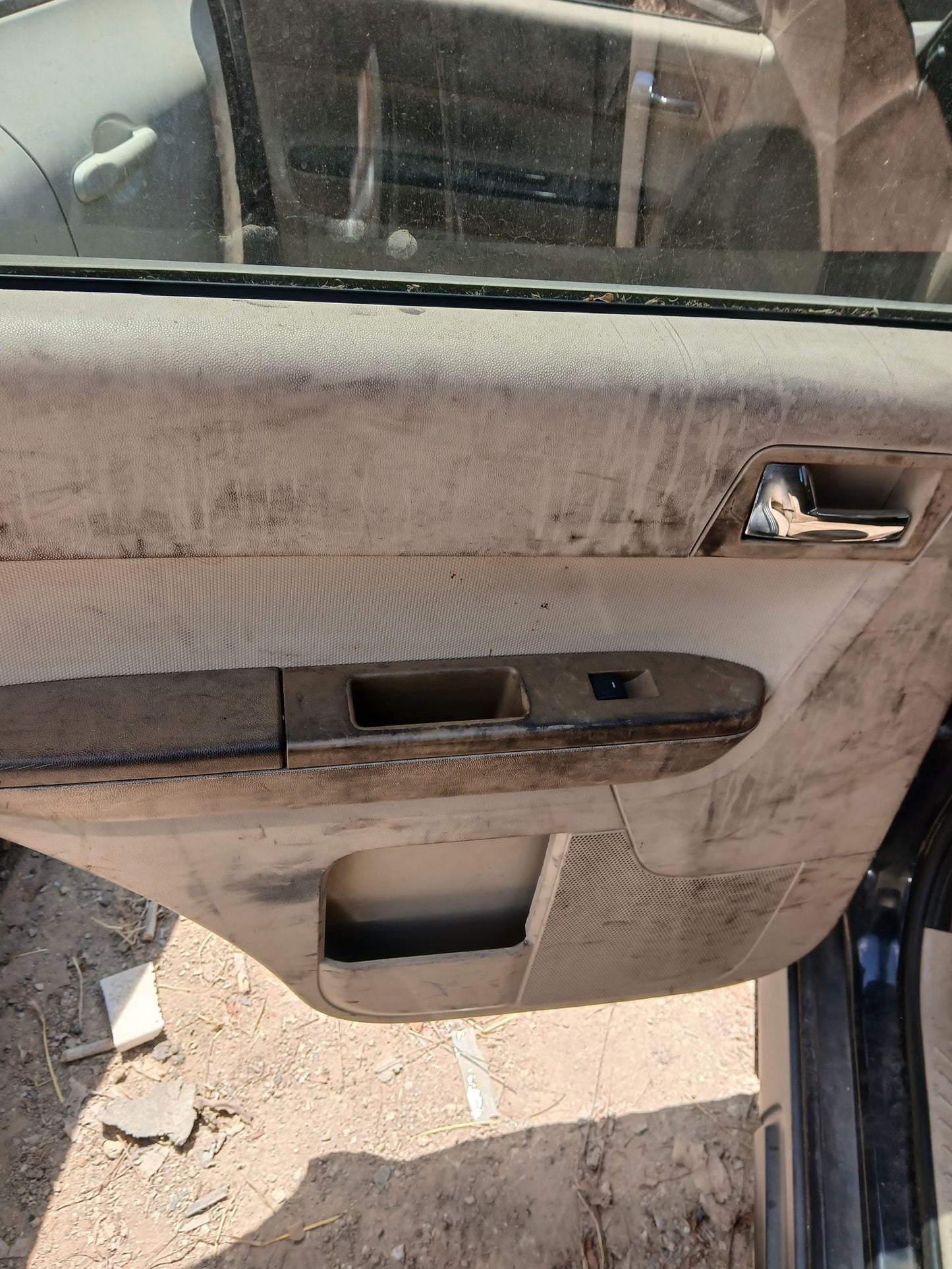 Fuse Box Engine Bay 2008 - 2012 Ford Escape
