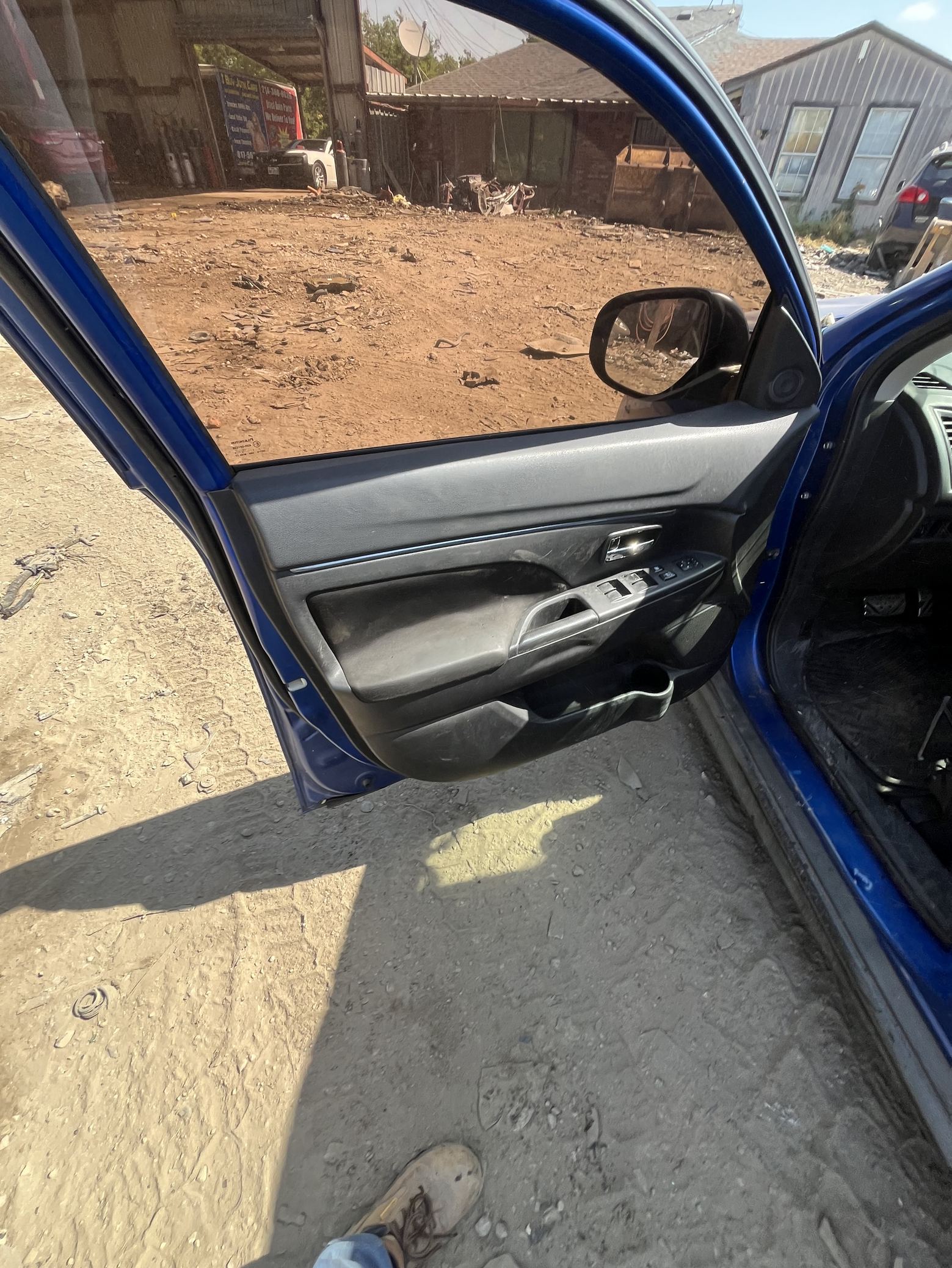 Door Interior Handle Front Passenger Side 2011 - 2026 Mitsubishi Outlander Sport