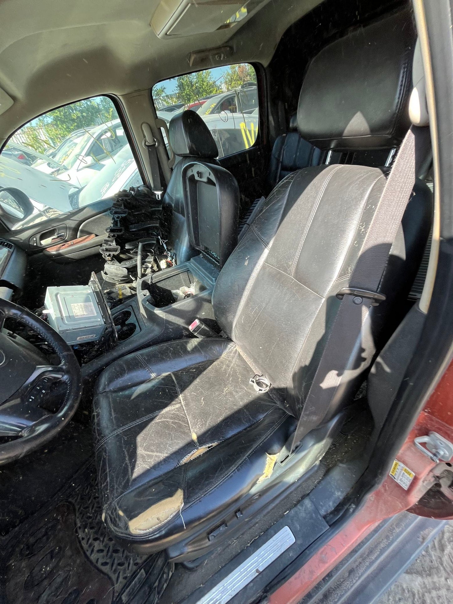 Fog Light Passenger Side 2007 - 2013 Chevrolet Avalanche