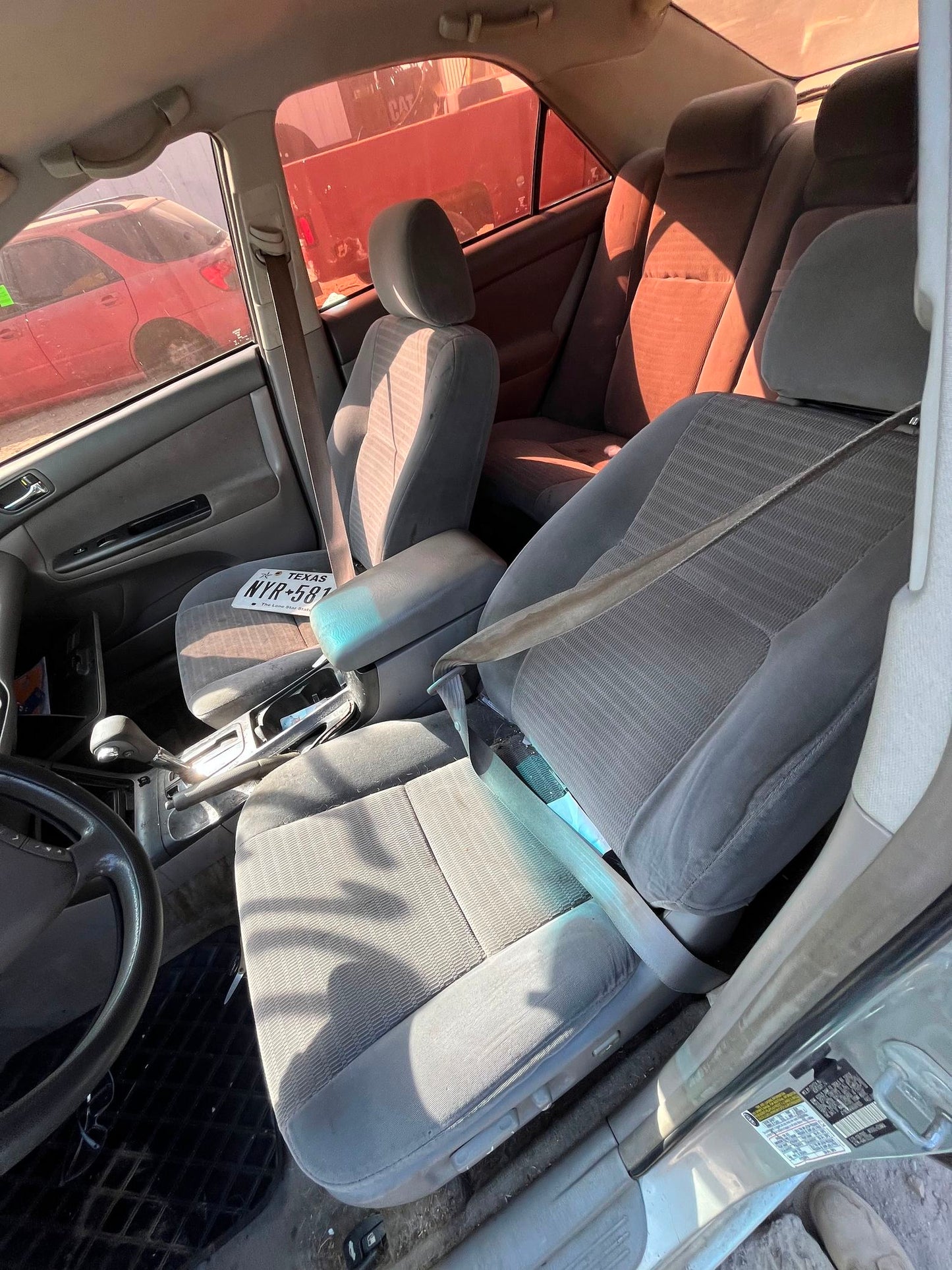 Quarter Window Glass Passenger Side 2002 - 2006 Toyota Camry