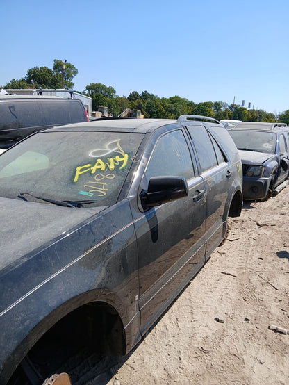Knuckle Hub Rear Passenger Side 2004 - 2009 Cadillac SRX