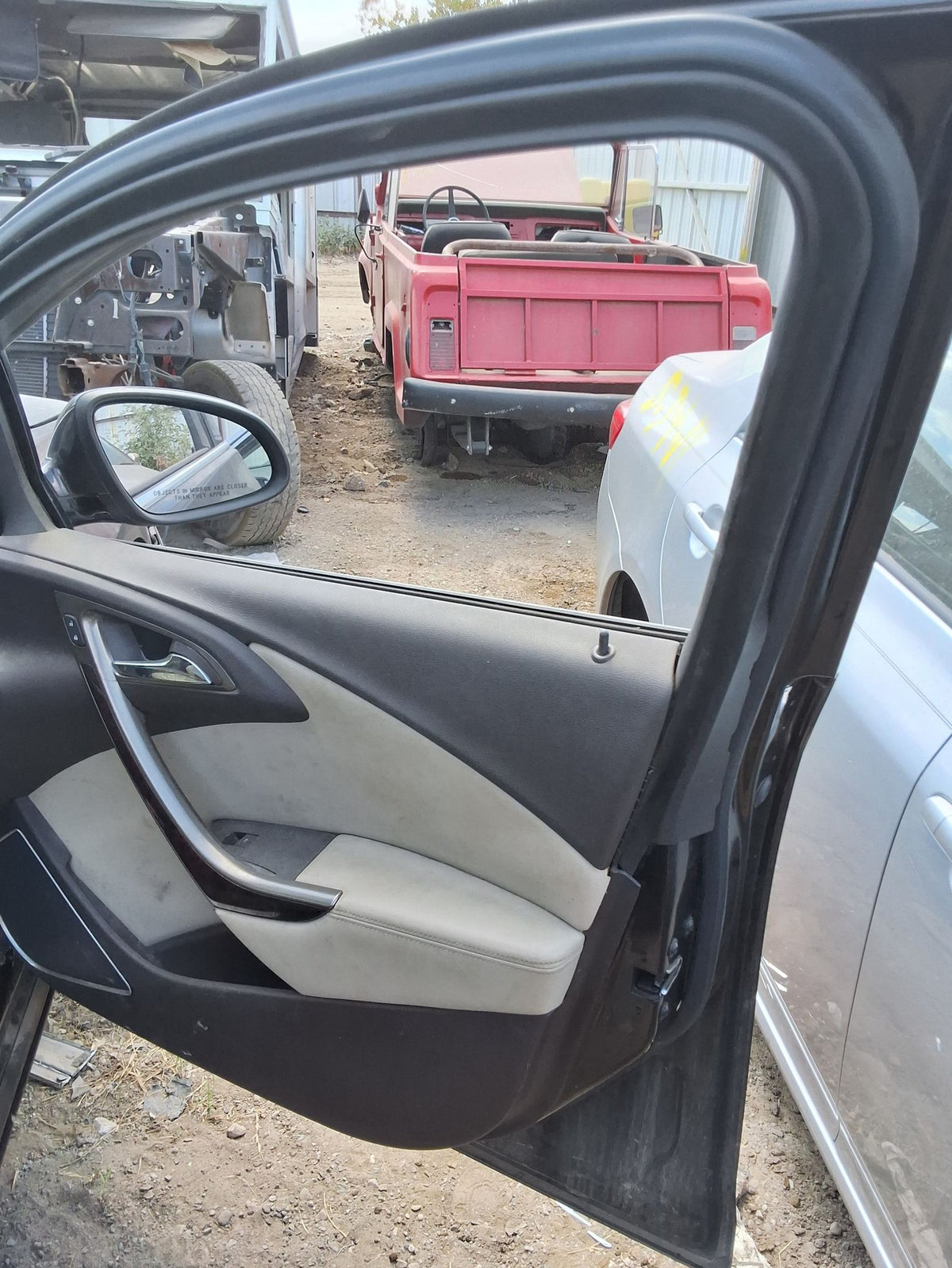 Rocker Panel Molding Driver Side 2012 - 2017 Buick Verano