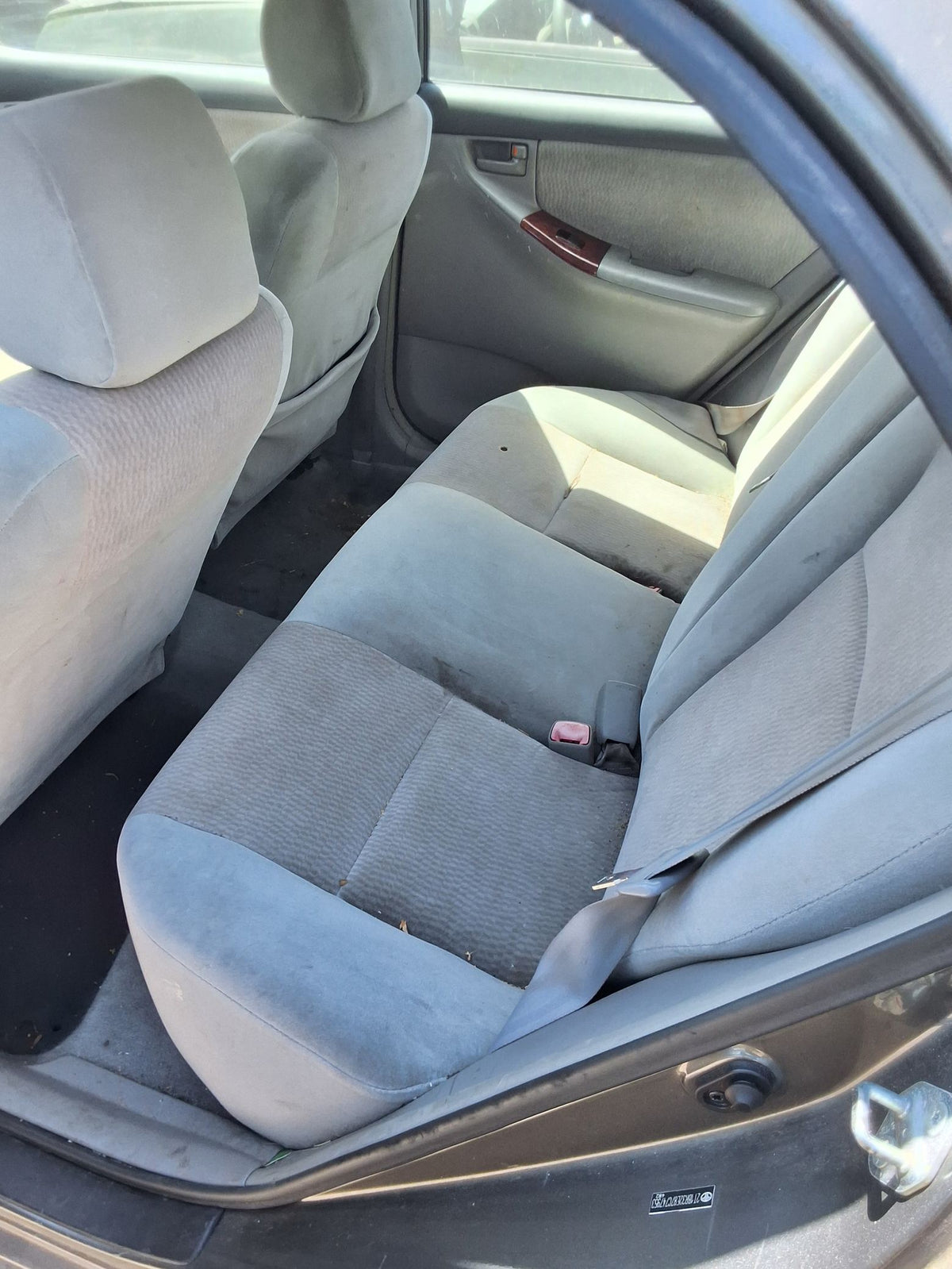 Rocker Molding Passenger Side 2003 - 2008 Toyota Corolla