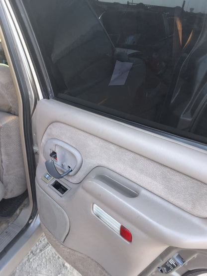 Fuse Box Interior 1995 - 1999 Chevrolet Tahoe