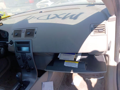 Strut Assembly Front Passenger Side 2000 - 2004 Volvo S40