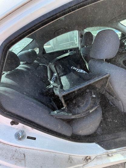 Door Interior Handle Front Passenger Side 2011 - 2014 Hyundai Sonata