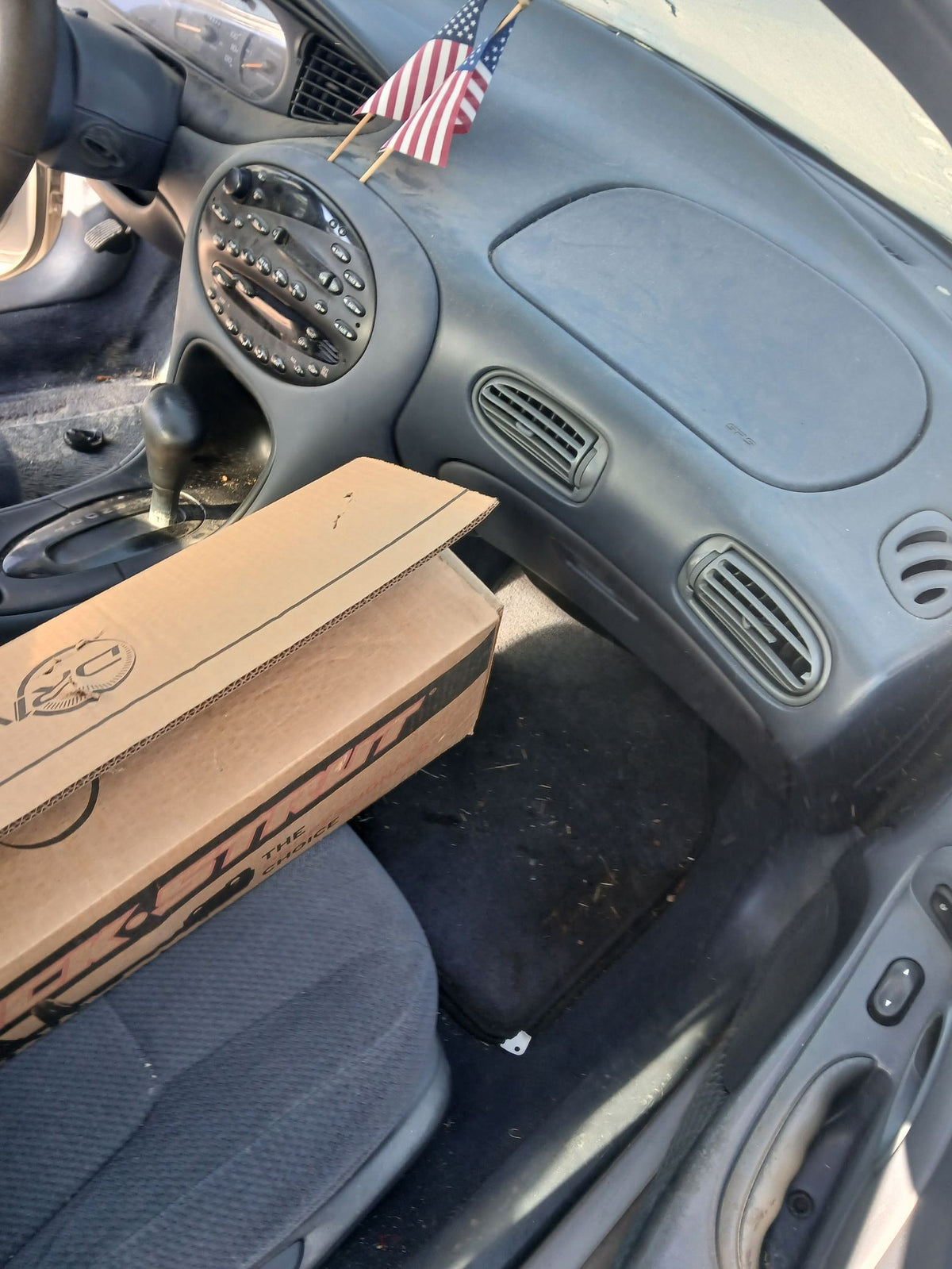 C-Pillar Trim Panel Passenger Side 1996 - 1999 Ford Taurus