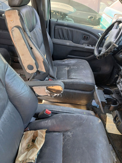 Sliding Door Window Glass Driver Side 2005 - 2010 Honda Odyssey