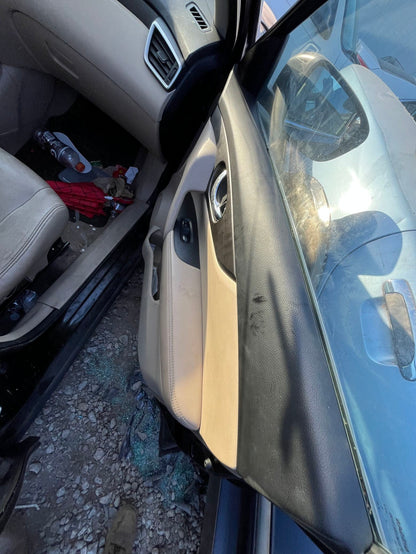 Door Window Glass Rear Driver Side 2014 - 2020 Nissan Rogue