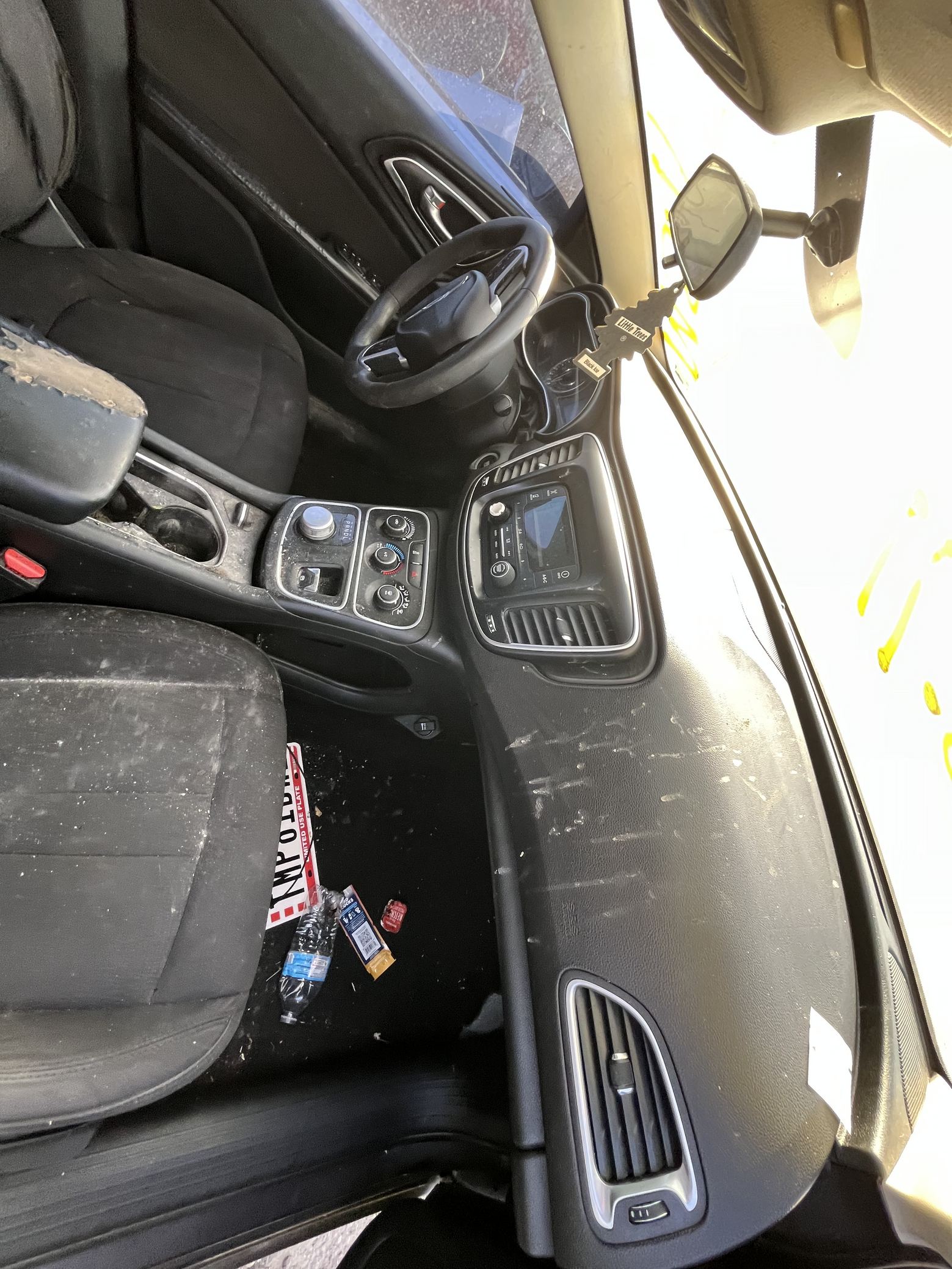 Seat Belt Rear Center 2015 - 2017 Chrysler 200