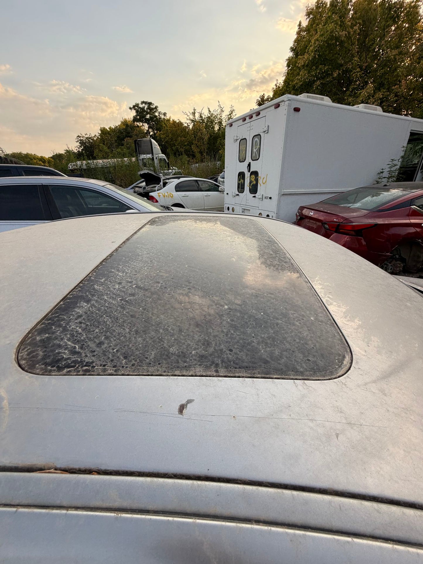 Window Motor Front Passenger Side 2009 - 2014 Hyundai Genesis