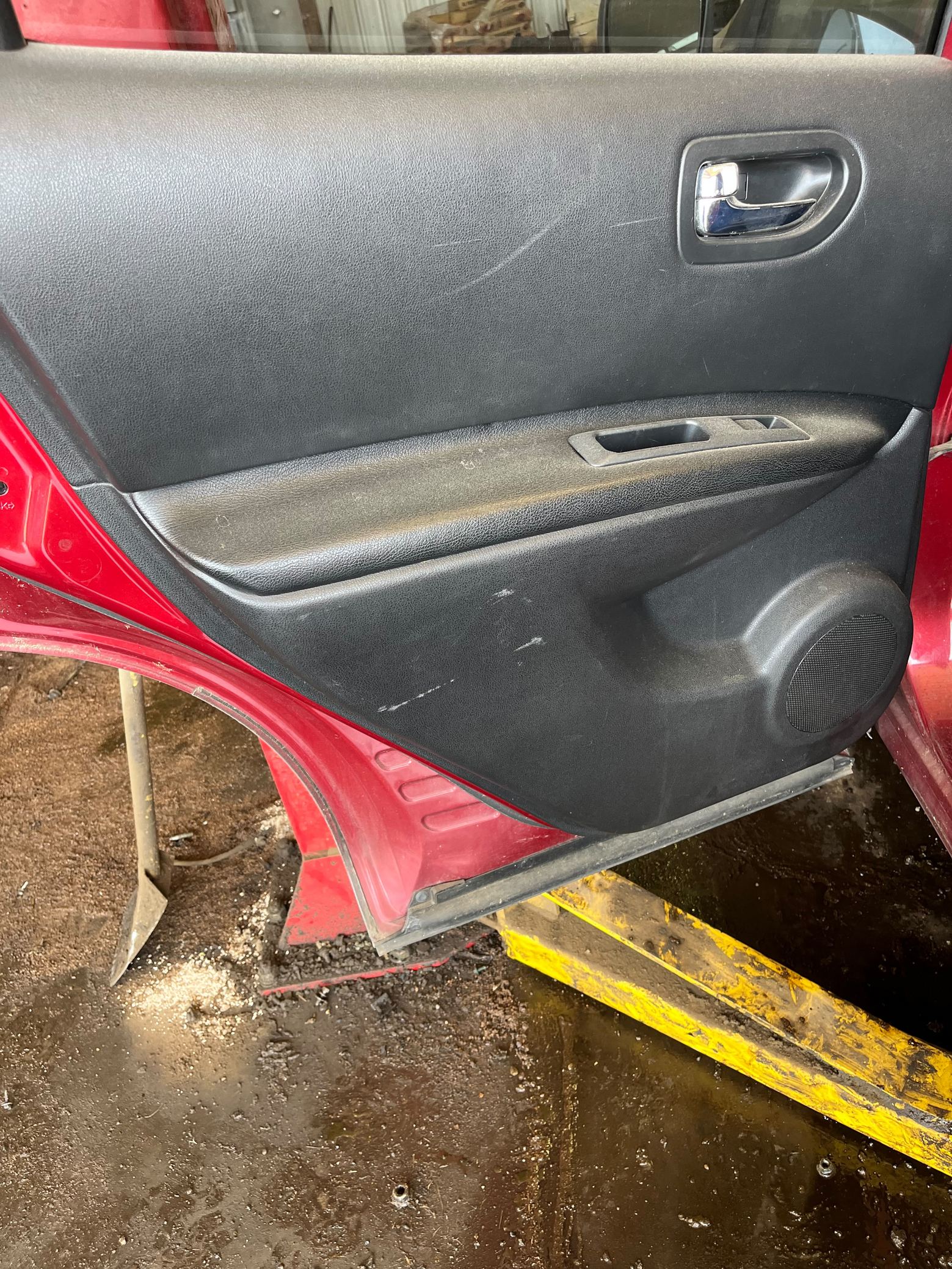 Door Window Glass Front Passenger Side 2008 - 2013 Nissan Rogue