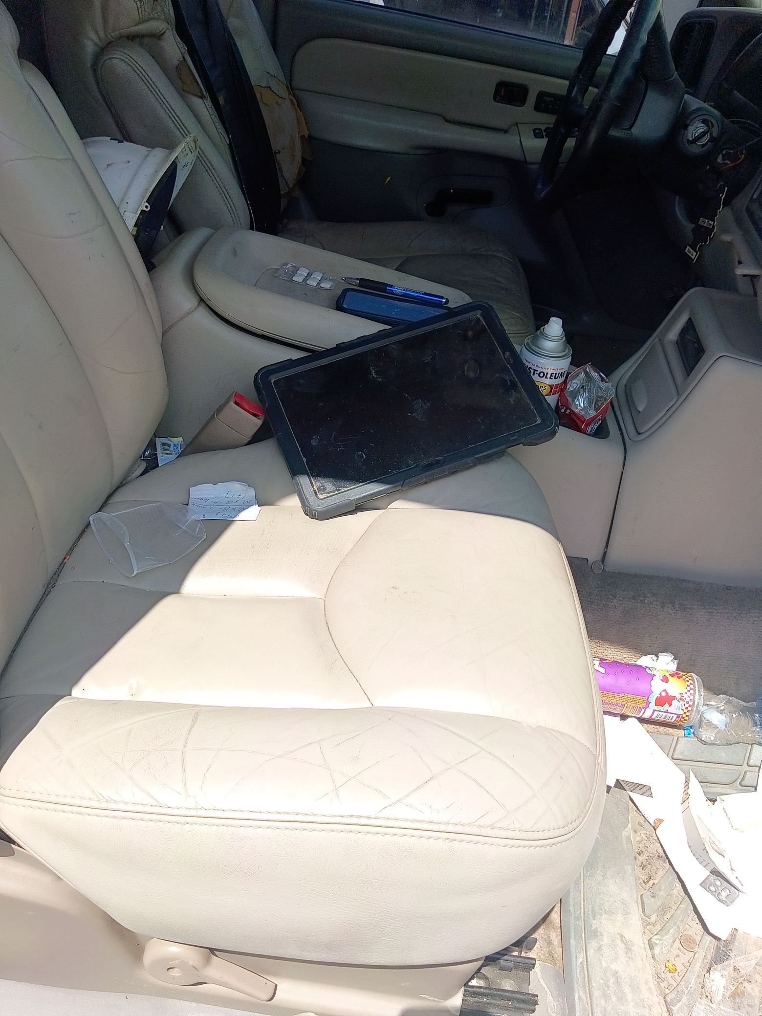 Door Window Glass Rear Passenger Side 2000 - 2006 Chevrolet Suburban