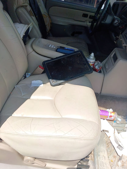 A-Pillar Trim Panel Passenger Side 2000 - 2006 Chevrolet Suburban