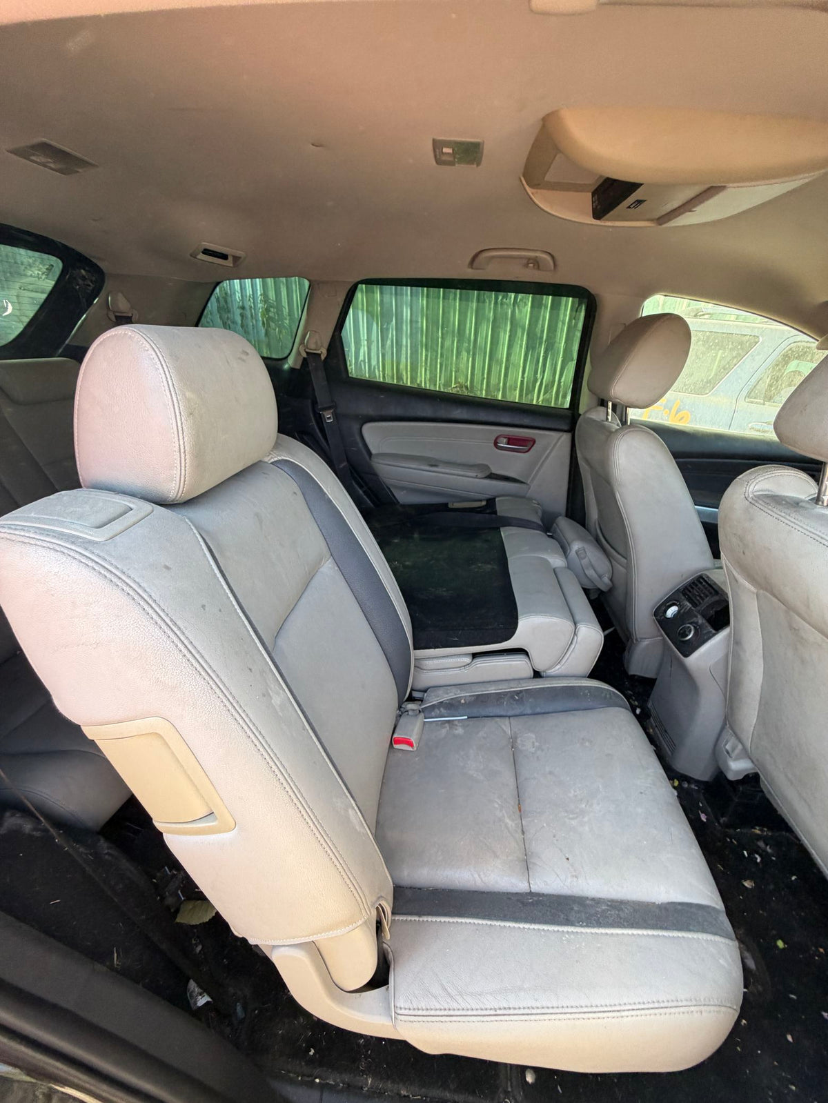 Door Window Glass Front Passenger Side 2007 - 2015 Mazda CX-9