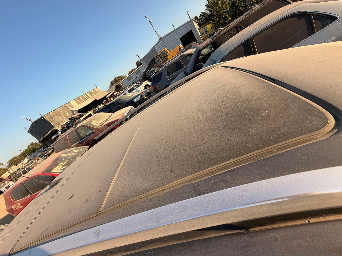 Door Lock Latch Rear Passenger Side 2010 - 2016 Cadillac SRX