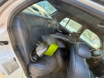 Door Window Glass Front Passenger Side 1998 - 2002 Mercury Grand Marquis