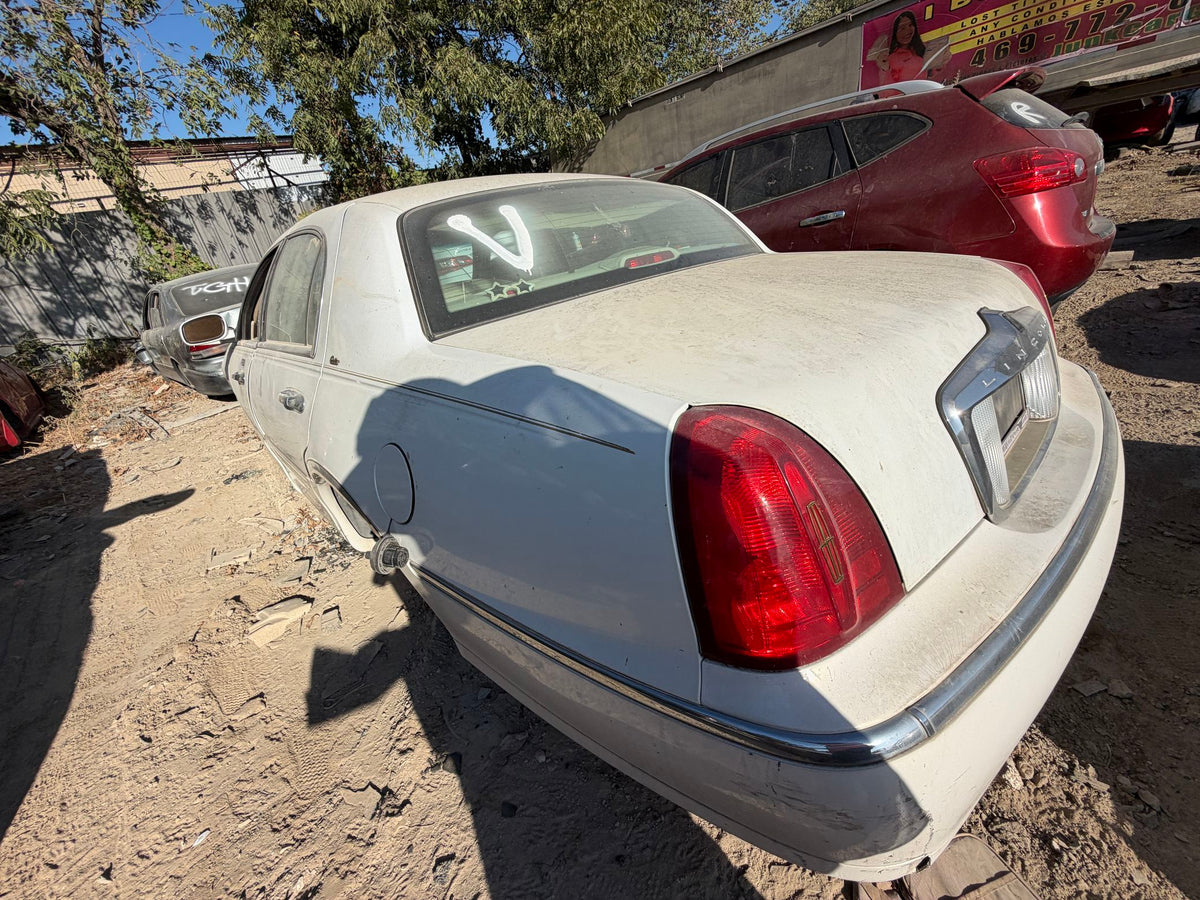 Bumper Cover Rear 1998 - 2011 Lincoln Town Car