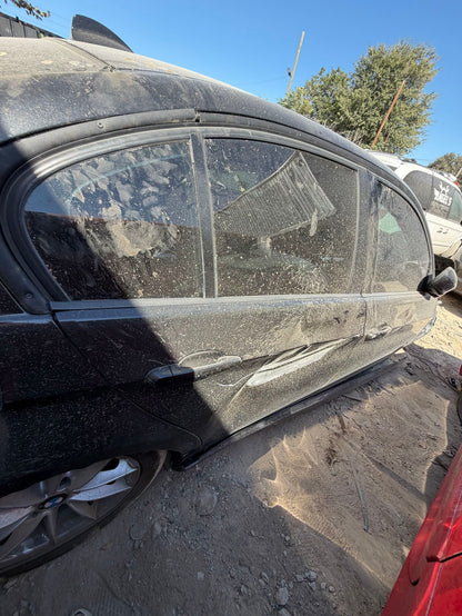 Vent Window Glass Rear Door Driver Side 2006 - 2011 BMW 3 Series