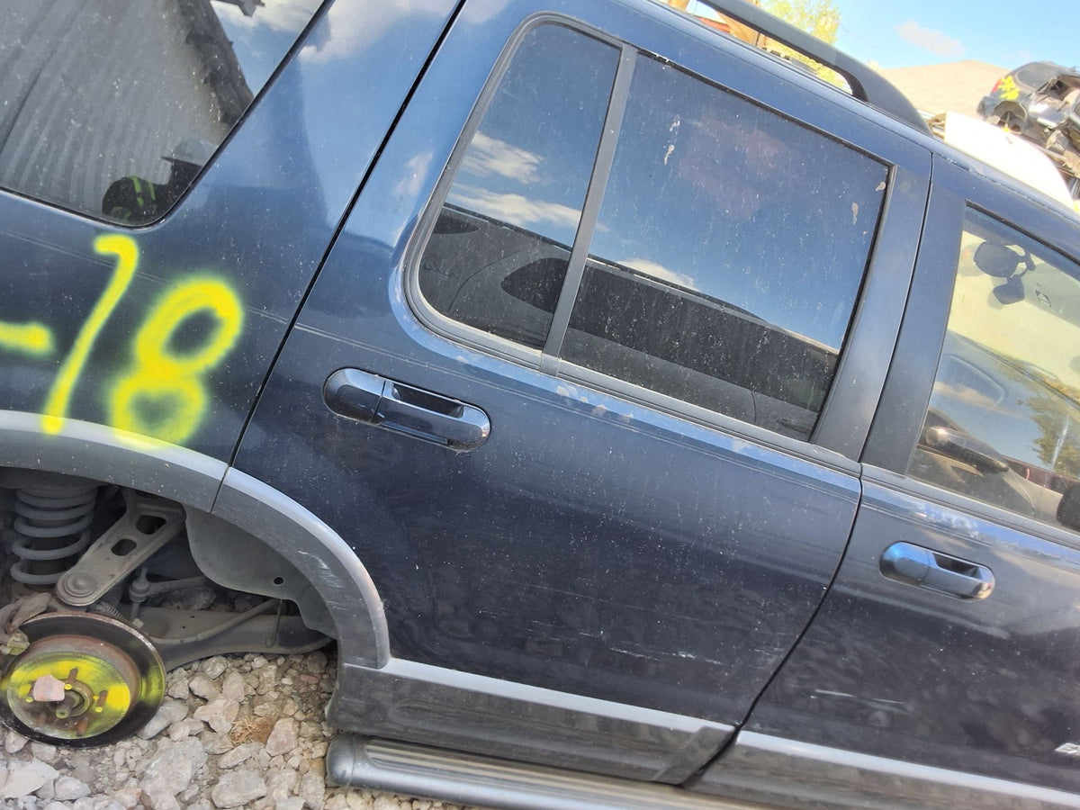 Dashboard 2002 - 2005 Ford Explorer