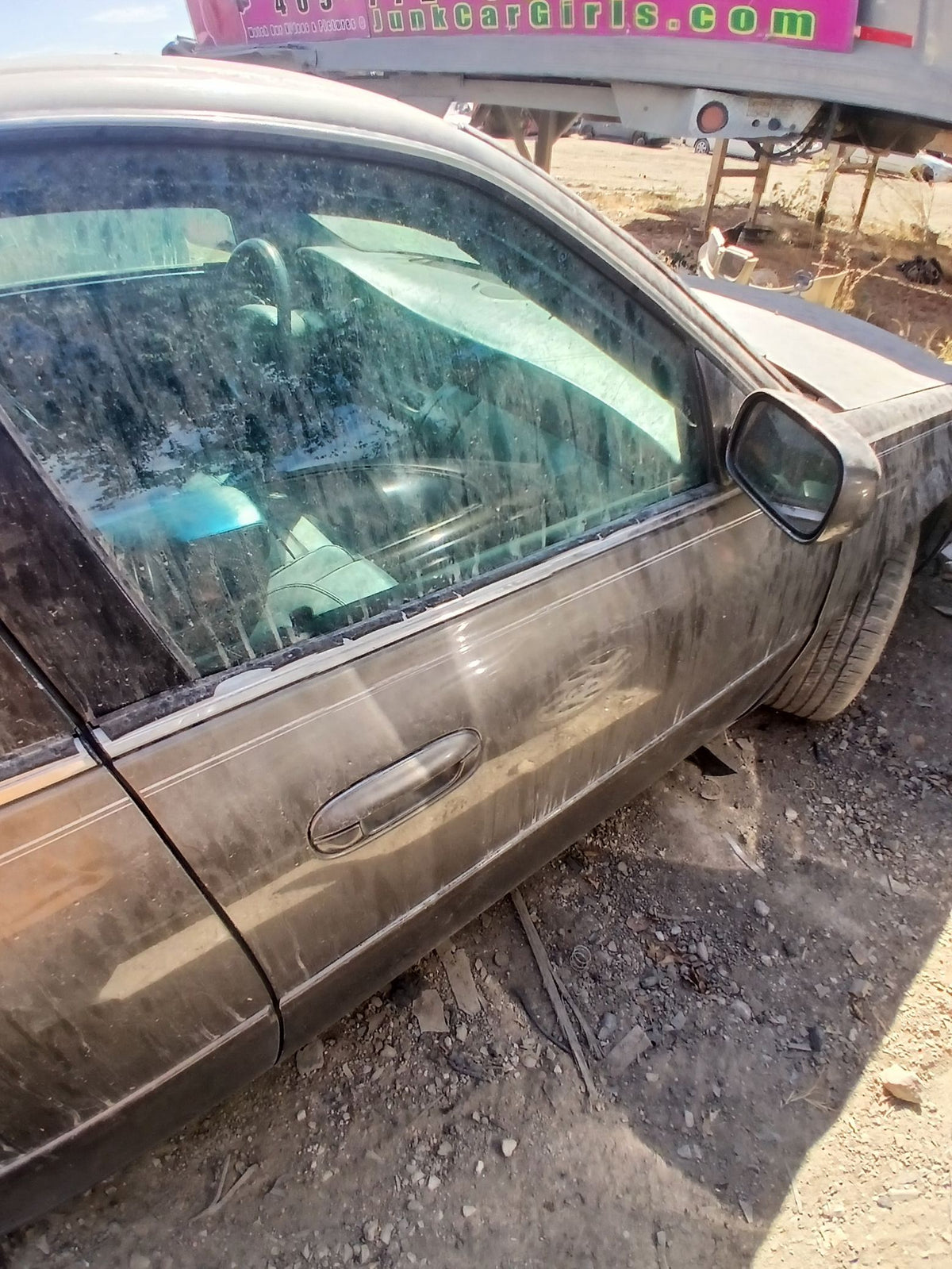 Fender Front Driver Side 2000 - 2005 Cadillac DeVille