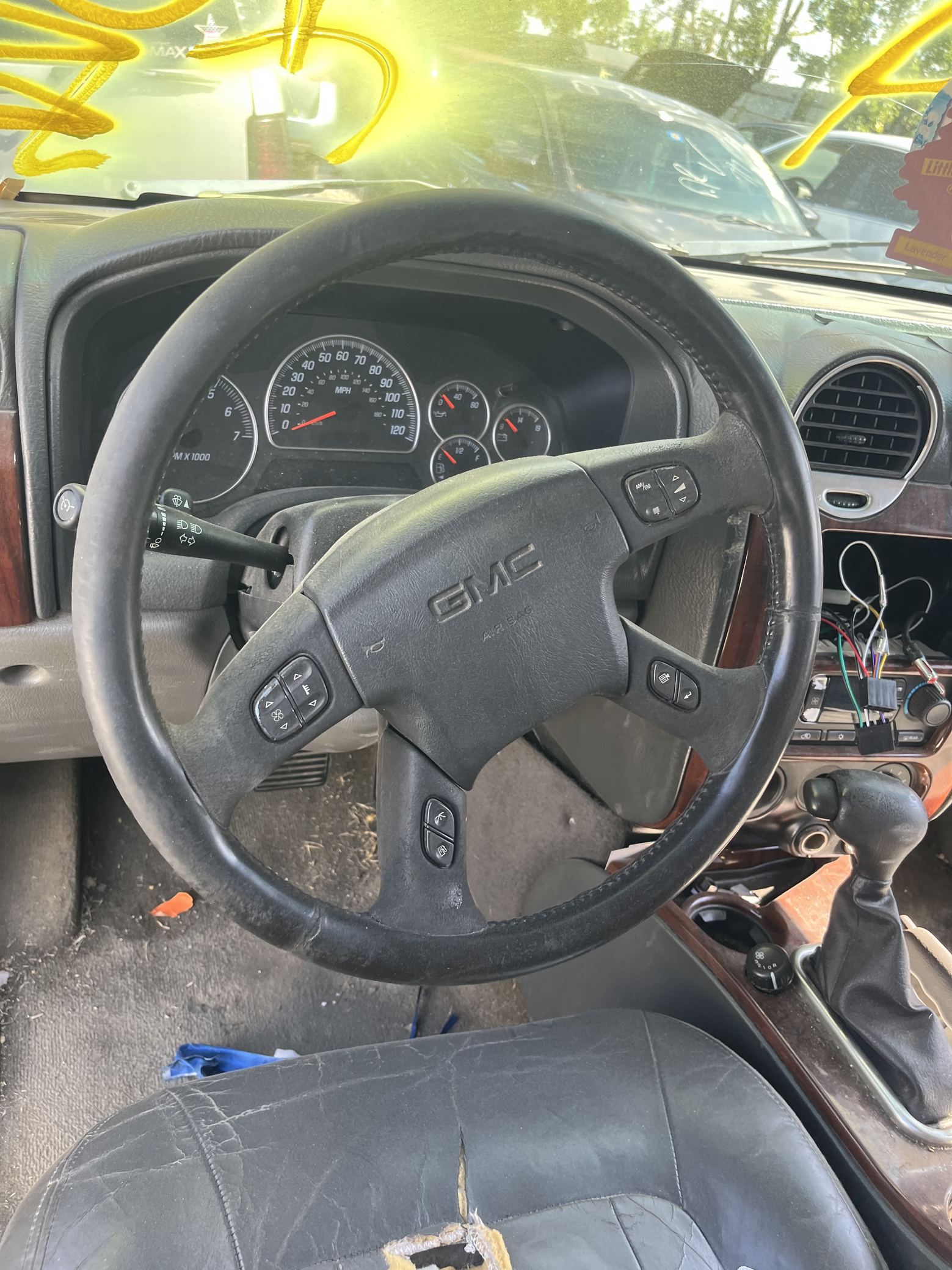 Fender Front Driver Side 2002 - 2006 GMC Envoy XL