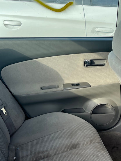 B-Pillar Trim Panel Driver Side 2002 - 2006 Nissan Altima