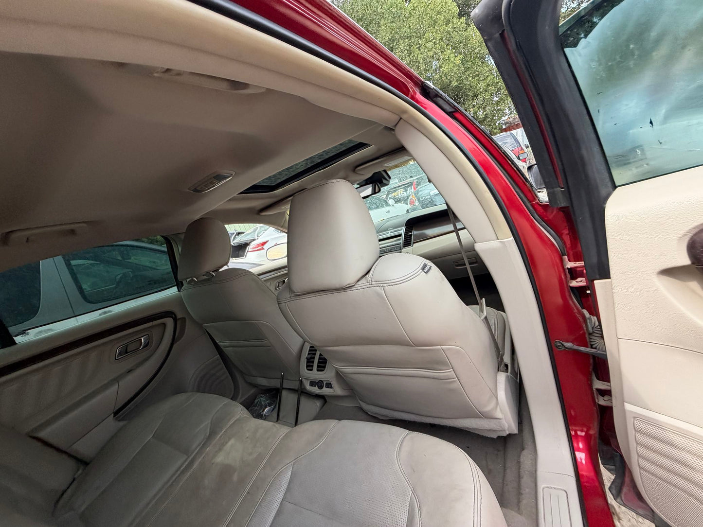 Tail Light Inner Passenger Side 2010 - 2019 Ford Taurus