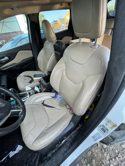 Liftgate 2014 - 2023 Jeep Cherokee