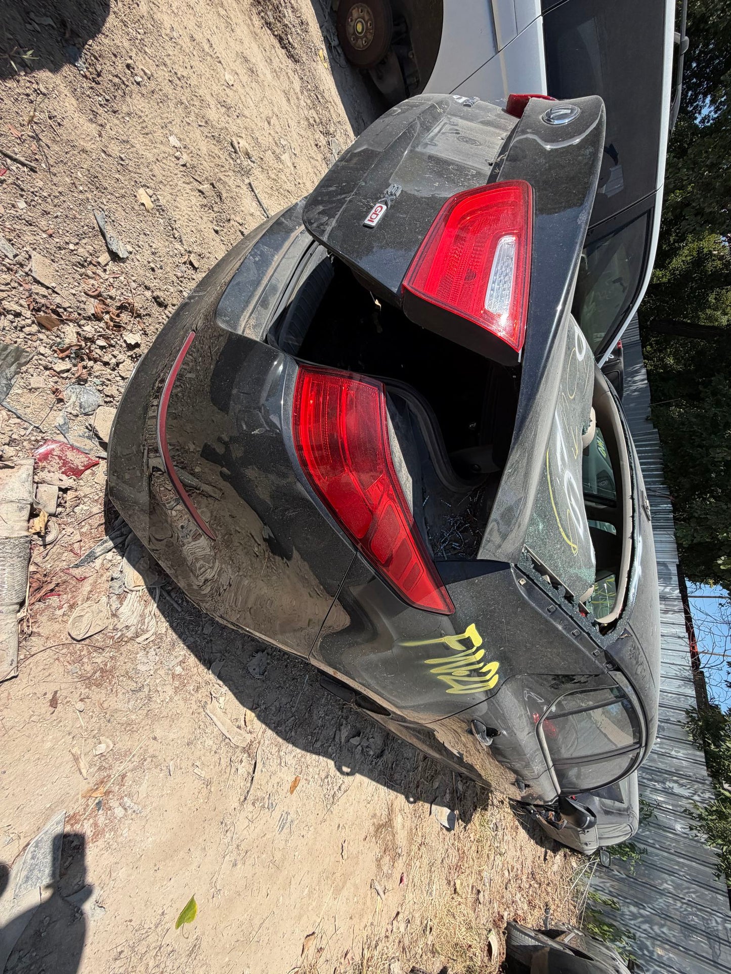 Steering Knuckle Front Driver Side 2011 - 2015 Kia Optima