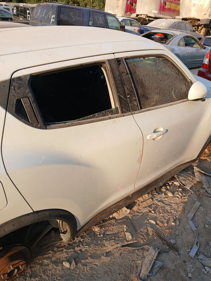 Door Window Glass Front Passenger Side 2011 - 2017 Nissan Juke